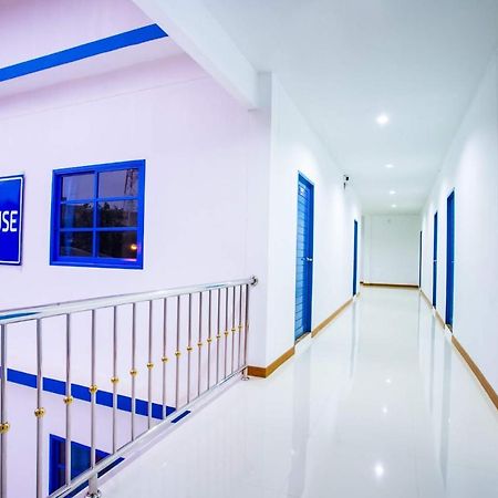 Blue House Aparthotel Ang Thong Exterior foto